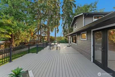 807 7th Avenue N, Edmonds, WA 98020 - Photo 7