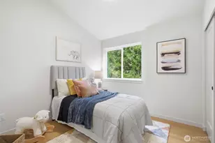 9725 Evanston Ave N, Seattle, WA 98103 - Photo 19
