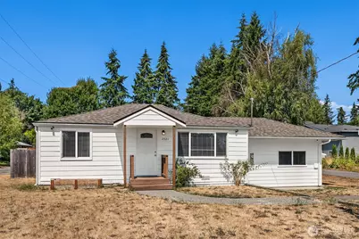 2021 204th Street SW, Lynnwood, WA 98036 - Photo 1