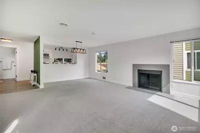 22240 24th Avenue S #E38, Des Moines, WA 98198 - Photo 7