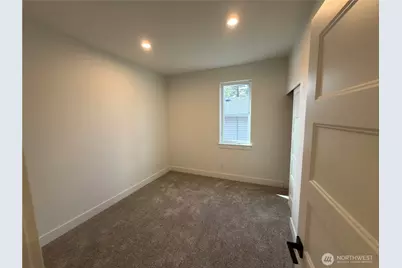 10528 13th Avenue W #A, Everett, WA 98204 - Photo 11