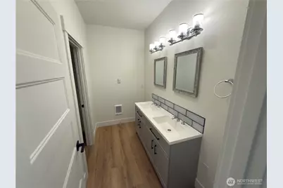 10528 13th Avenue W #A, Everett, WA 98204 - Photo 15