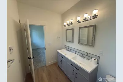 10528 13th Avenue W #A, Everett, WA 98204 - Photo 29