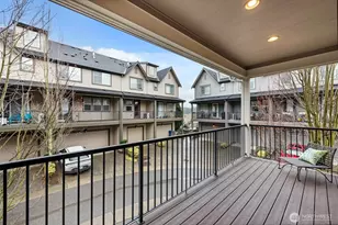 1321 Greenwish Walk NE, Issaquah, WA 98029 - Photo 9