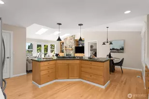1907 2nd St, Kirkland, WA 98033 - Photo 9