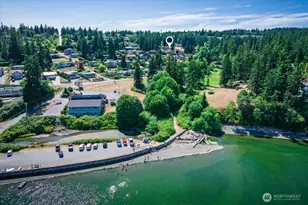 1229 SE Camano Dr, Camano Island, WA 98282 - Photo 35