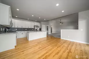 1229 SE Camano Dr, Camano Island, WA 98282 - Photo 19
