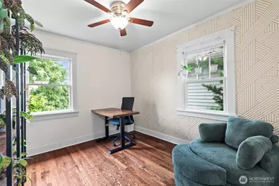 731 N 80th Street, Seattle, WA 98103 - Photo 23