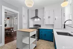 731 N 80th St, Seattle, WA 98103 - Photo 7
