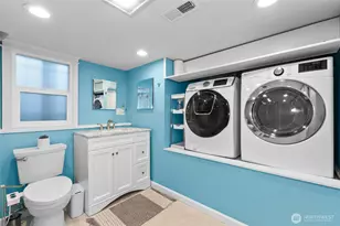 731 N 80th St, Seattle, WA 98103 - Photo 15