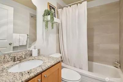 705 E Republican Street #102, Seattle, WA 98102 - Photo 13