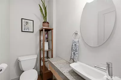 2540 14th Avenue W, Seattle, WA 98119 - Photo 13