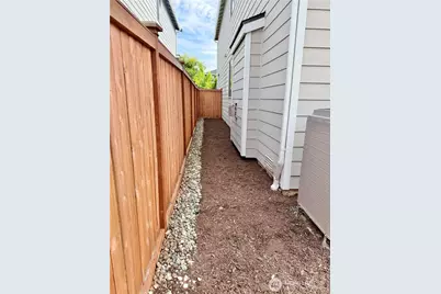 8409 52nd St NE, Marysville, WA 98270 - Photo 33
