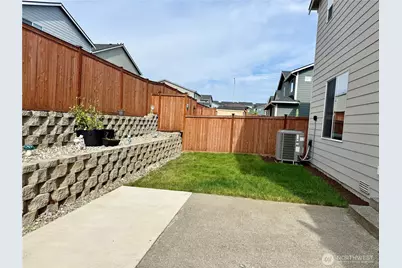 8409 52nd St NE, Marysville, WA 98270 - Photo 29