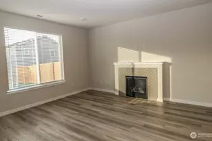 8422 52nd Pl NE, Marysville, WA 98270 - Photo 5