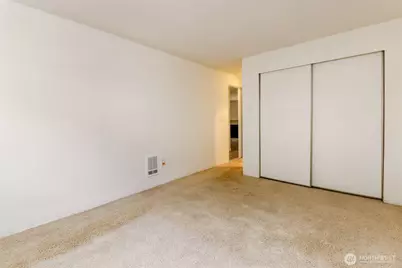 15280 Macadam Road S #E104, Tukwila, WA 98188 - Photo 11