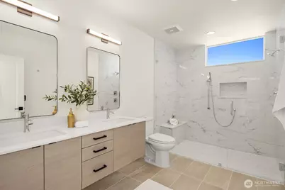 4415 2nd Avenue NE #B, Seattle, WA 98105 - Photo 7