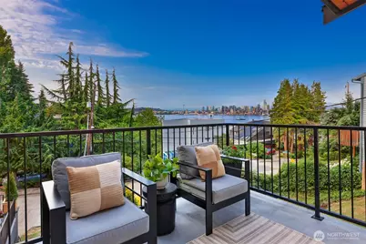 4011 SW Massachusetts Street, Seattle, WA 98116 - Photo 7