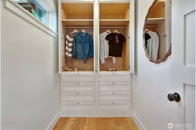 4011 SW Massachusetts Street, Seattle, WA 98116 - Photo 29