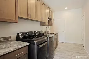 512 Cascade Ave, Langley, WA 98260 - Photo 17
