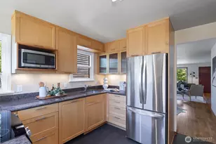 7551 33rd Ave NW, Seattle, WA 98117 - Photo 11