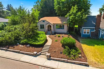702 E 3rd Avenue, Ellensburg, WA 98926 - Photo 1