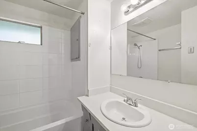 14709 58th Avenue S, Tukwila, WA 98168 - Photo 17