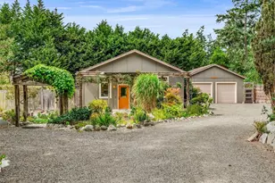 2957 Hancock St, Port Townsend, WA 98368 - Photo 1