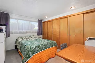 10013 Barnes Ln S, Tacoma, WA 98444 - Photo 19