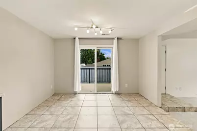 12712 NE 120th Street #G5, Kirkland, WA 98034 - Photo 7