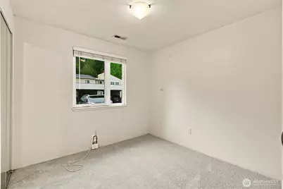12712 NE 120th Street #G5, Kirkland, WA 98034 - Photo 13