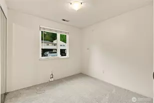 12712 NE 120th St, Kirkland, WA 98034 - Photo 13