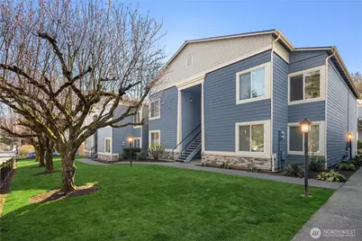 11901 93rd Avenue NE #B205, Kirkland, WA 98034 - Photo 1
