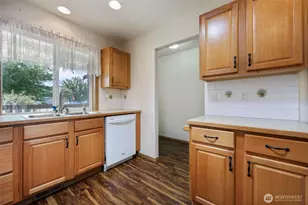 10732 Tucannon Ct SE, Yelm, WA 98597 - Photo 7