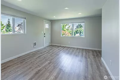 516 S 57th Street, Tacoma, WA 98408 - Photo 5
