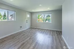 516 S 57th St, Tacoma, WA 98408 - Photo 5