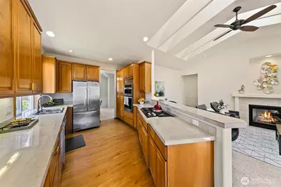 20604 Damson Rd, Lynnwood, WA 98036 - Photo 13