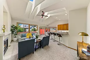 20604 Damson Rd, Lynnwood, WA 98036 - Photo 9
