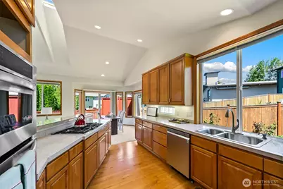 20604 Damson Rd, Lynnwood, WA 98036 - Photo 11
