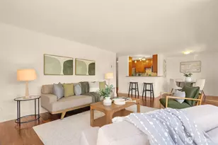 1717 5th Ave N, Seattle, WA 98109 - Photo 5
