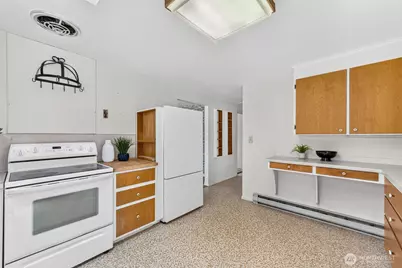 2504 NE 147th Street, Shoreline, WA 98155 - Photo 9