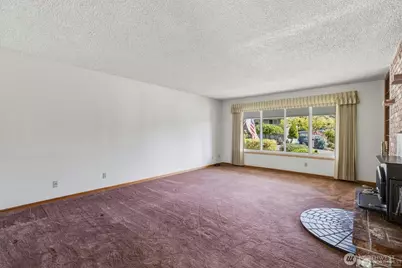 201 Inglewood Drive, Longview, WA 98632 - Photo 5