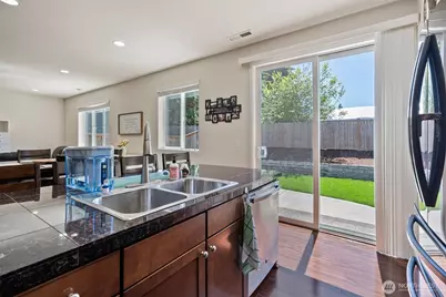 7916 155th Street Ct E, Puyallup, WA 98375 - Photo 5