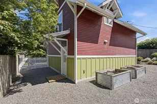 15373 NE Petterson Rd, Keyport, WA 98345 - Photo 21