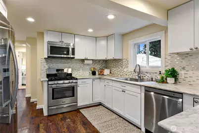 6340 40th Avenue SW, Seattle, WA 98136 - Photo 17