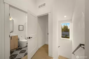 14338 Bagley Ave N, Seattle, WA 98133 - Photo 19