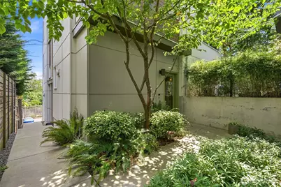 1806 25th Avenue #A, Seattle, WA 98122 - Photo 3
