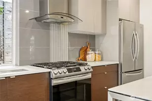 1806 25th Ave, Seattle, WA 98122 - Photo 11