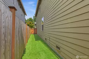23929 22nd Ave W, Bothell, WA 98021 - Photo 35
