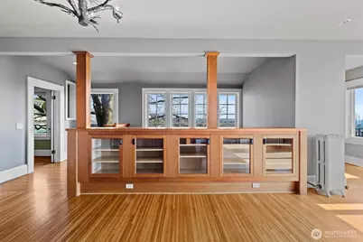 604 W Kinnear Place, Seattle, WA 98119 - Photo 7
